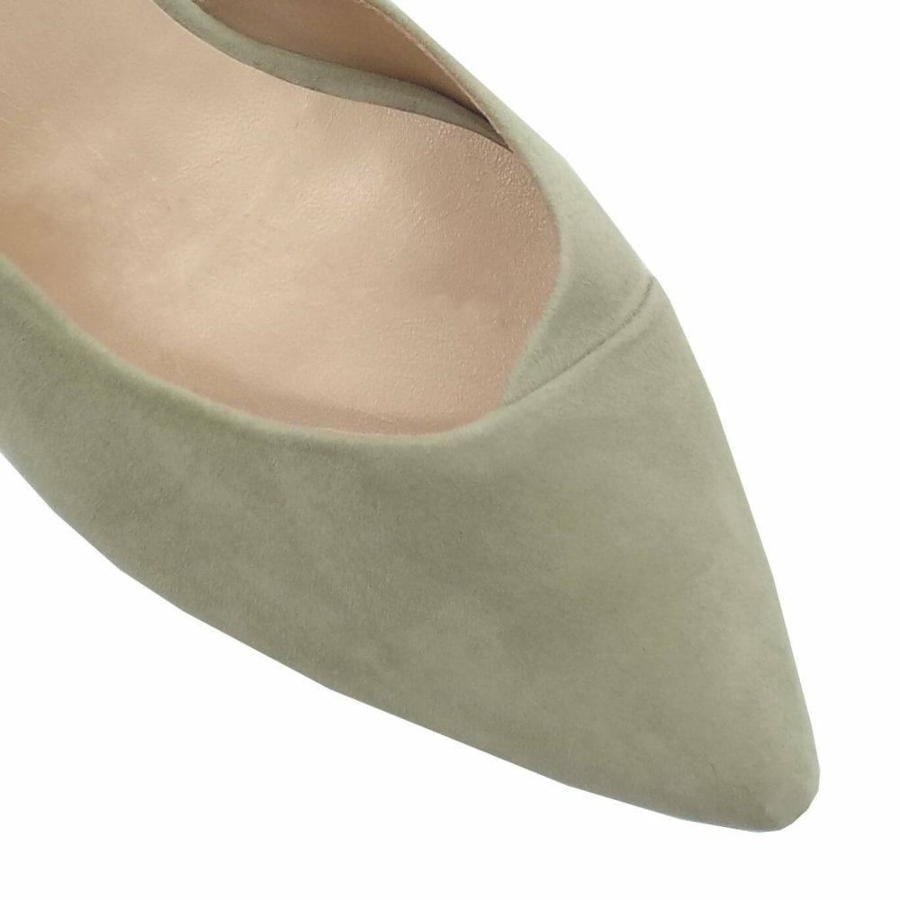 Women's Peter Kaiser Niami Court Shoe Pumps Beige | 018345-VKJ