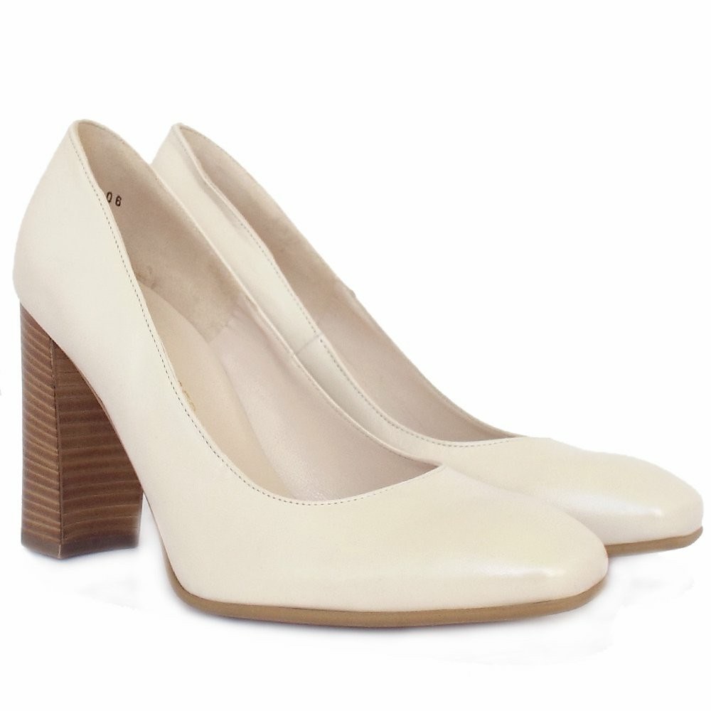 Women's Peter Kaiser Sandy Shoes Pumps Beige | 057814-MWP